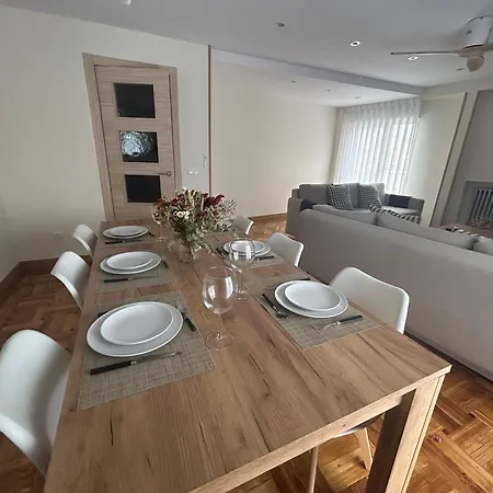 Llanes Vut-6201-as *