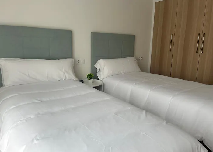 Llanes Vut-6201-as *