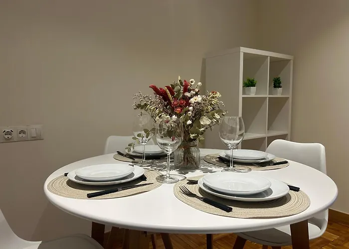 Llanes Vut-6201-as * גיחון